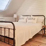 Beach Front Home In Szalstry With Lake View Tatil Evi *