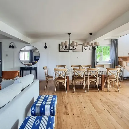 Beach Front Home In Szalstry With Lake View Tatil Evi