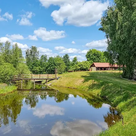 Dom wakacyjny 7 Bedroom Beach Front Home In Szalstry *